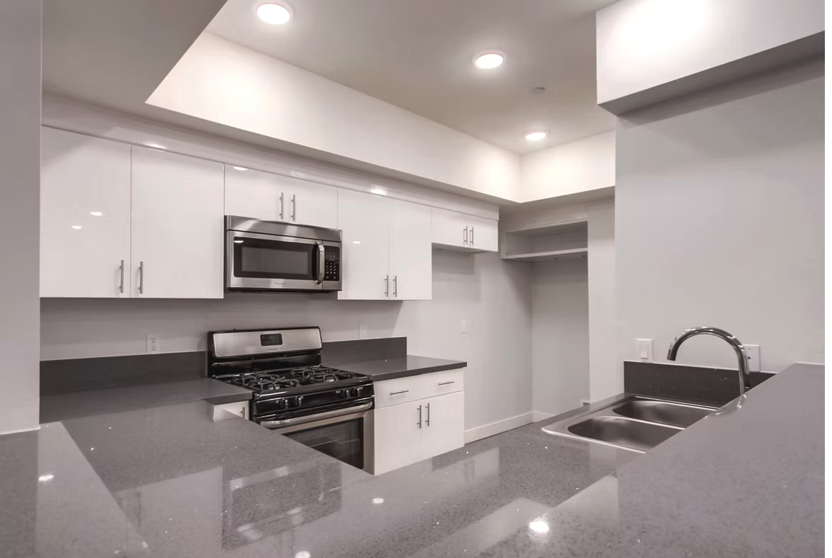 White Gloss Slab